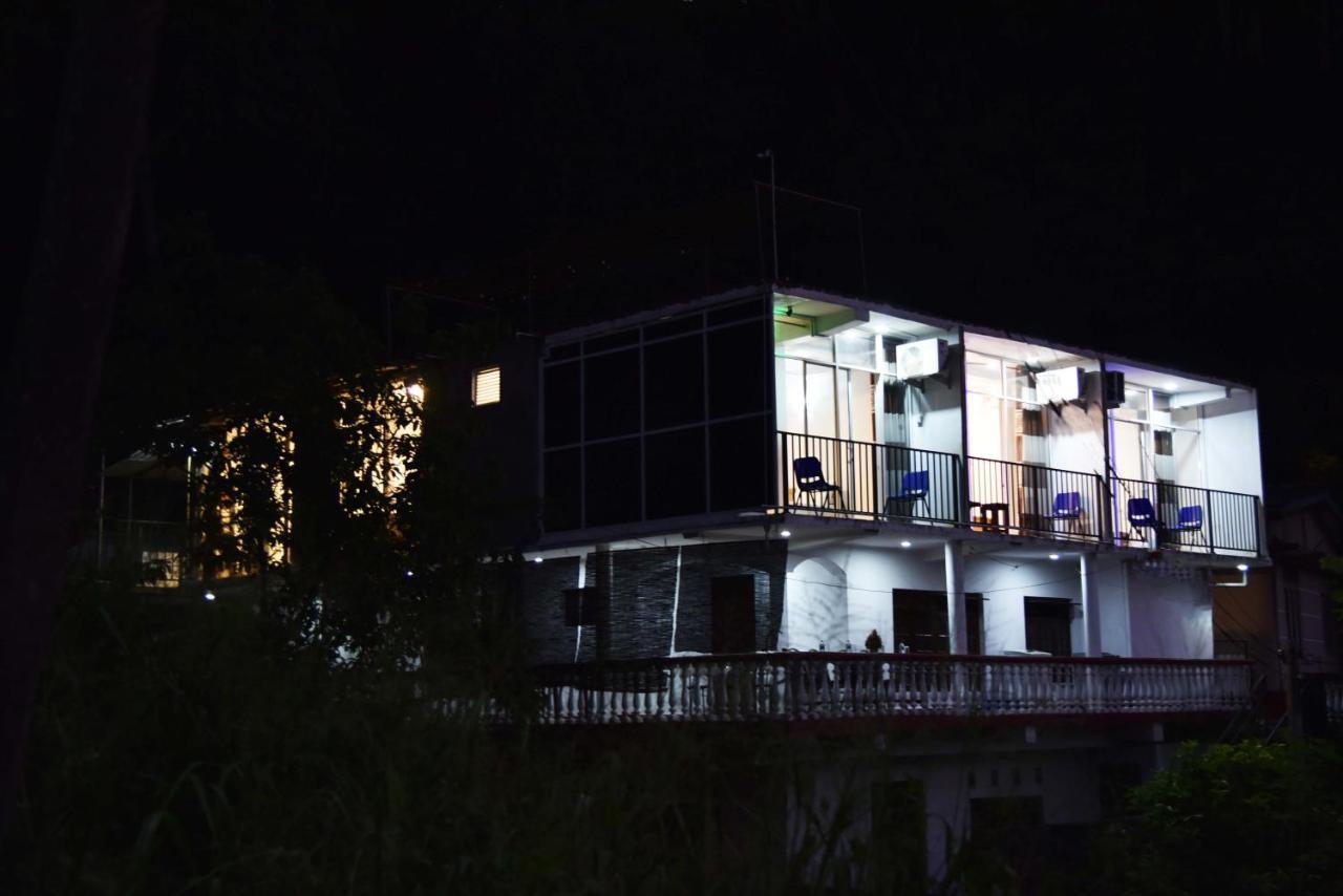 Lodge In 611 Kandy Exteriér fotografie