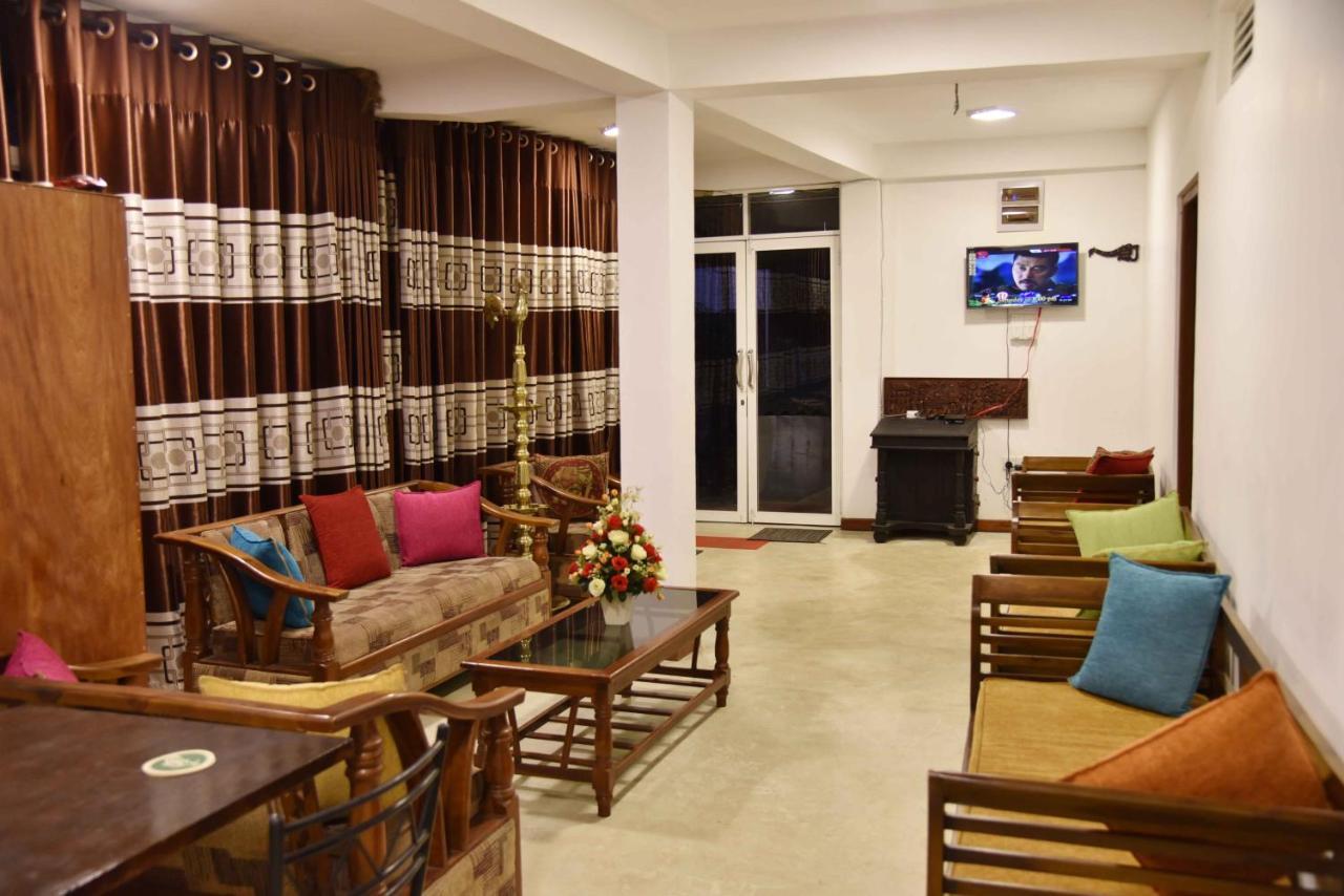 Lodge In 611 Kandy Exteriér fotografie